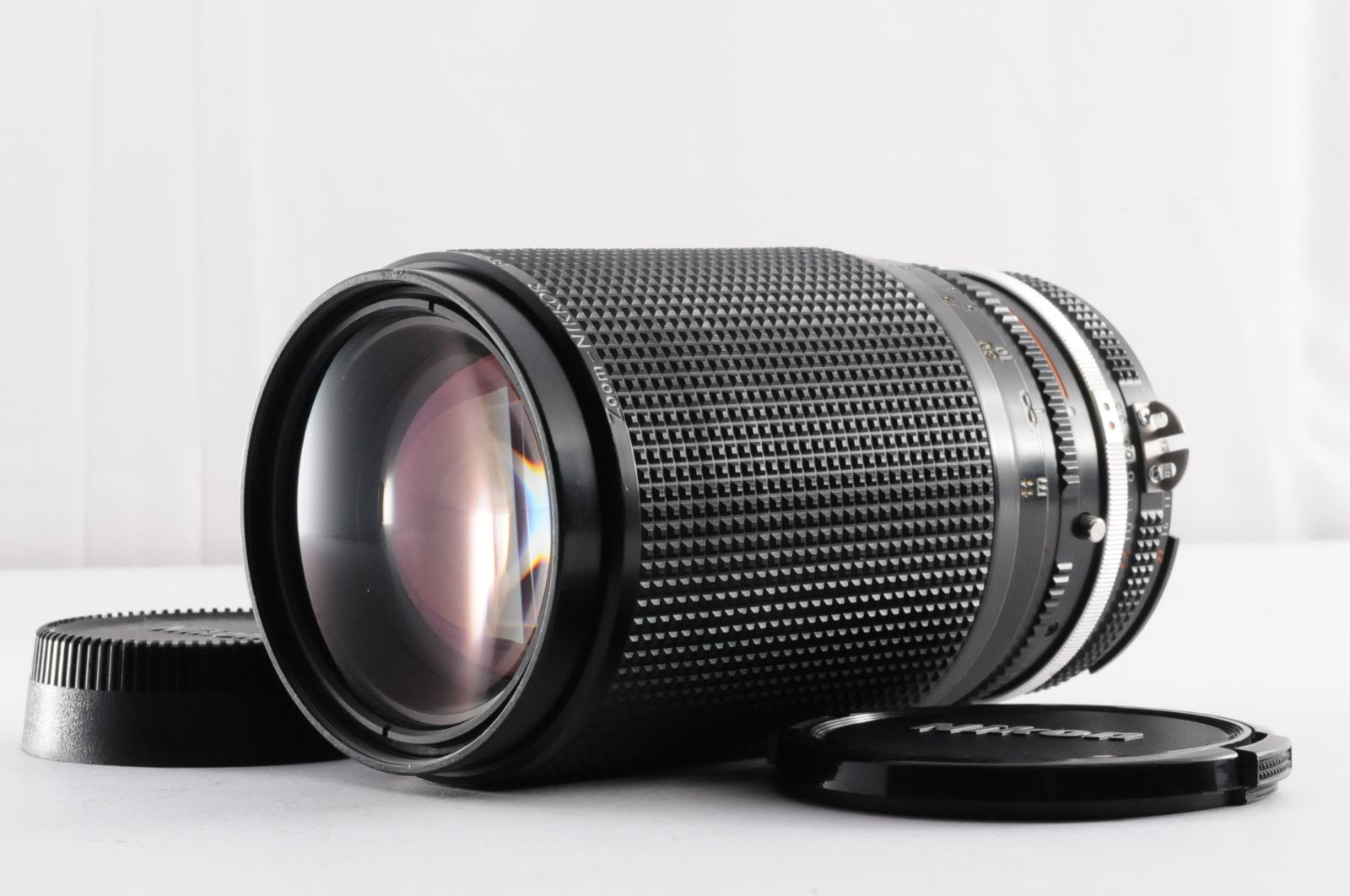 ニコン Nikon Ai-s Ais Zoom-NIKKOR 35-200mm F3.5-4.5 MF マニュアル