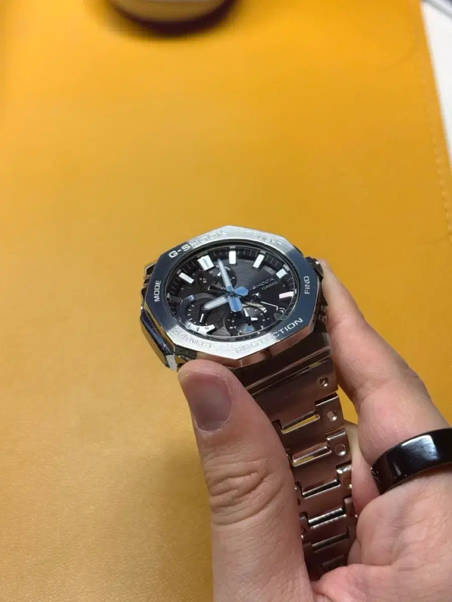 G SHOCK GMC B 2100 D