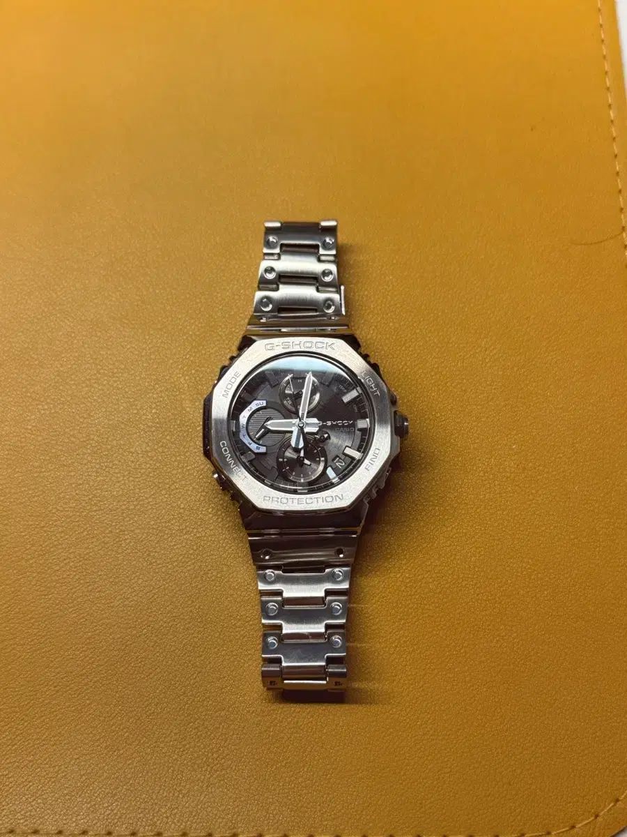 G SHOCK GMC B 2100 D