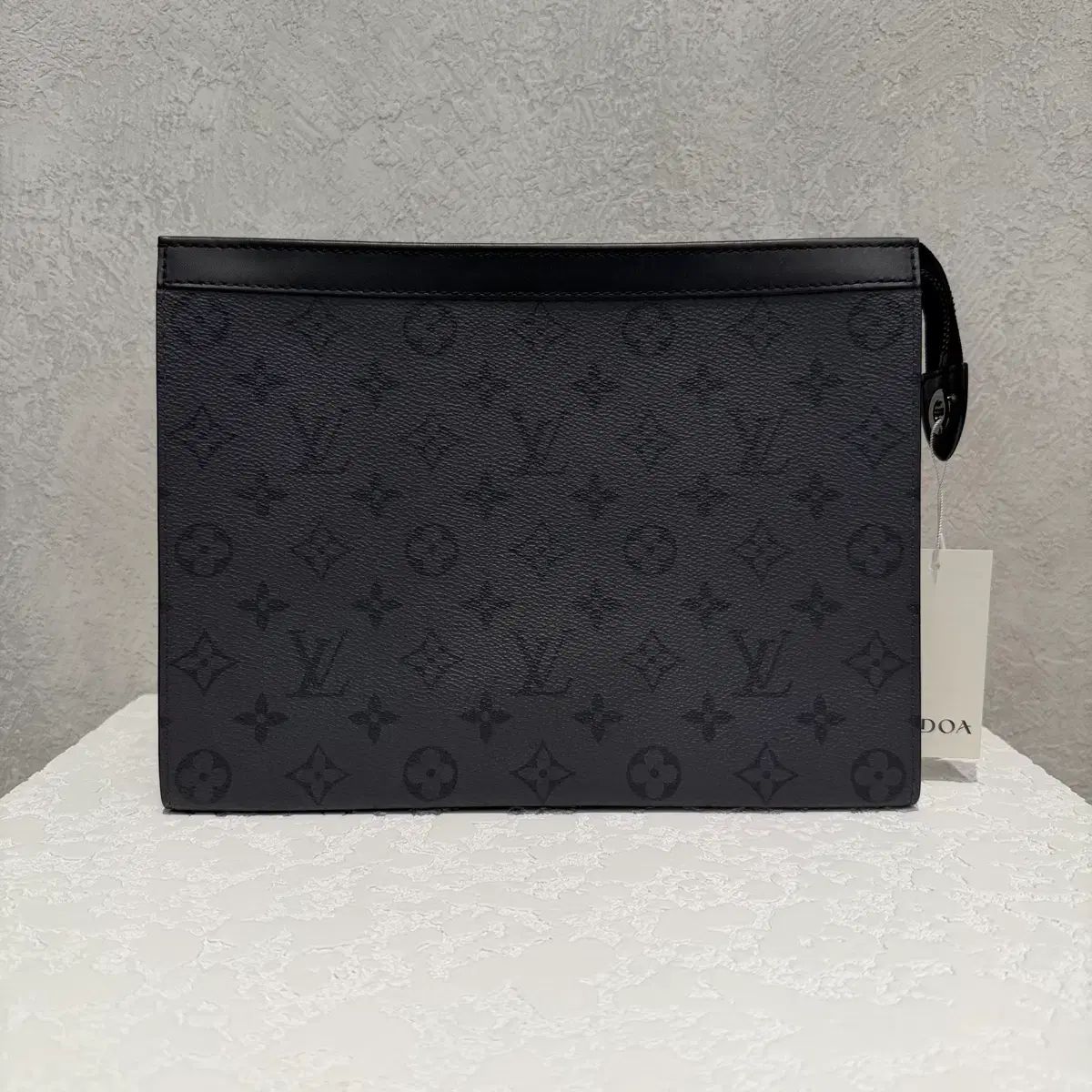 ルイヴィトン エクリプス リバース ポシェット ヴォワヤージュ MM クラッチバッグ