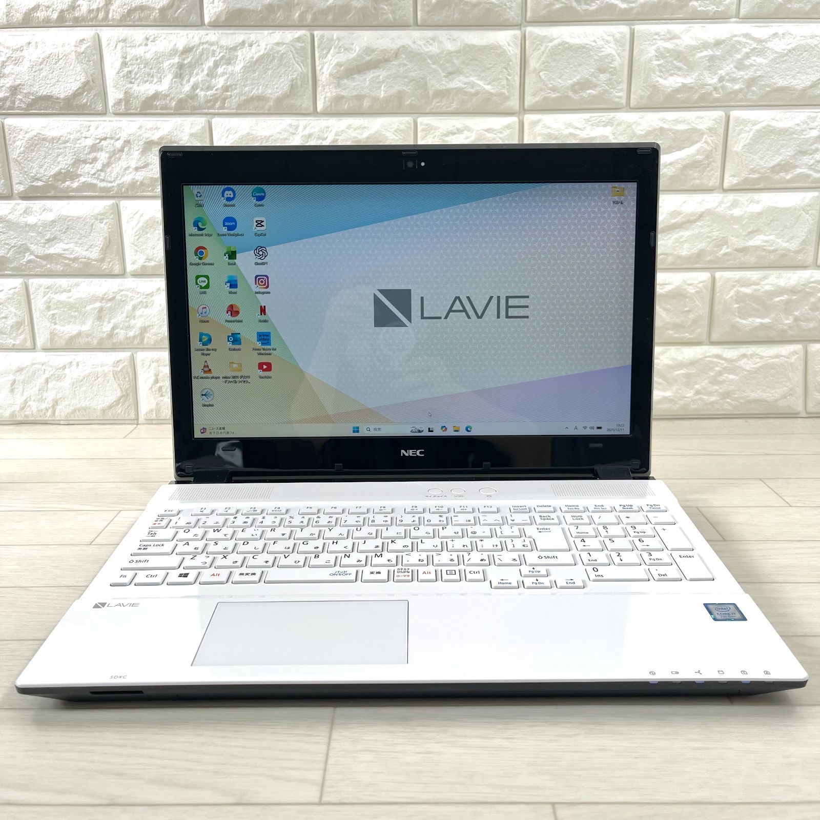 NEC LAVIE 第7世代 i7 新品SSD512GB メモリ16GB 純正Bluetoothマウス