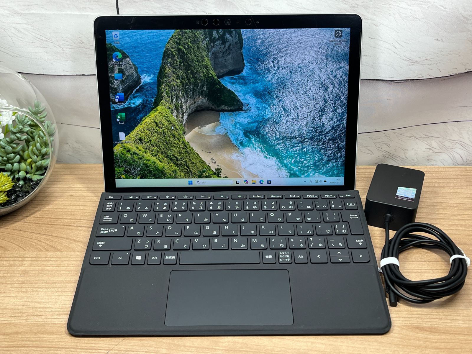 美品・LTE】06199 Surface Go2 Office2024 Win11 タブレット