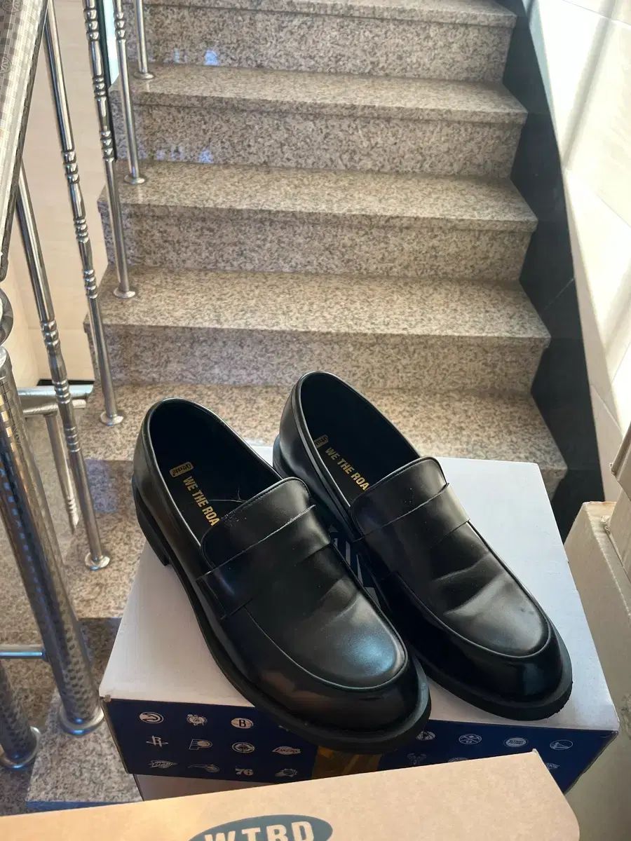 WTRD 黒色 ローファー 実際に