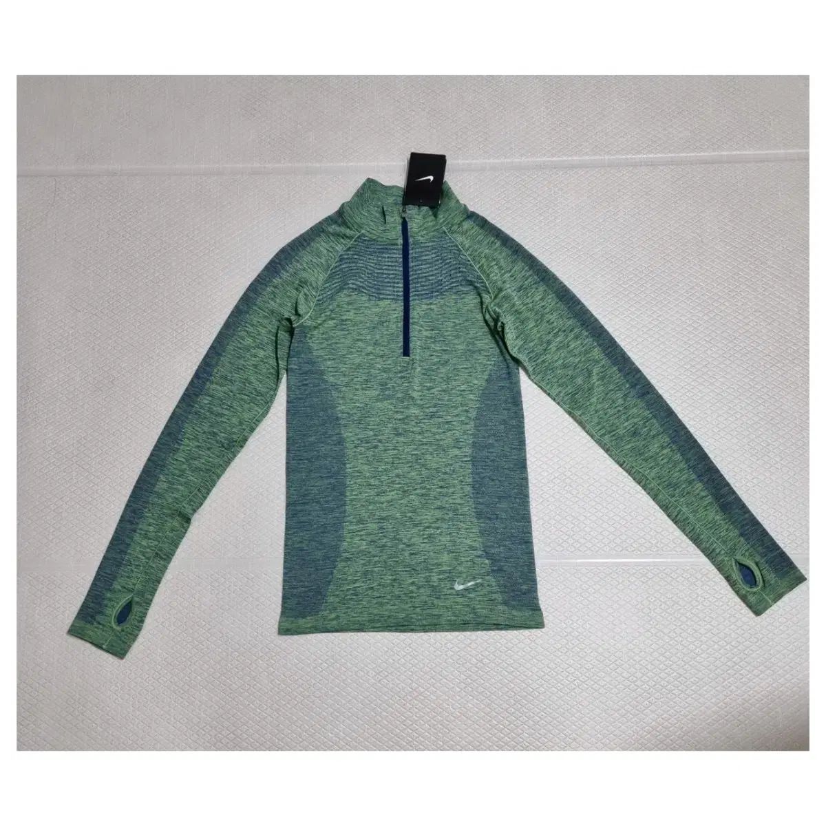 ナイキ ドライフィット トレーニングウェア (S)