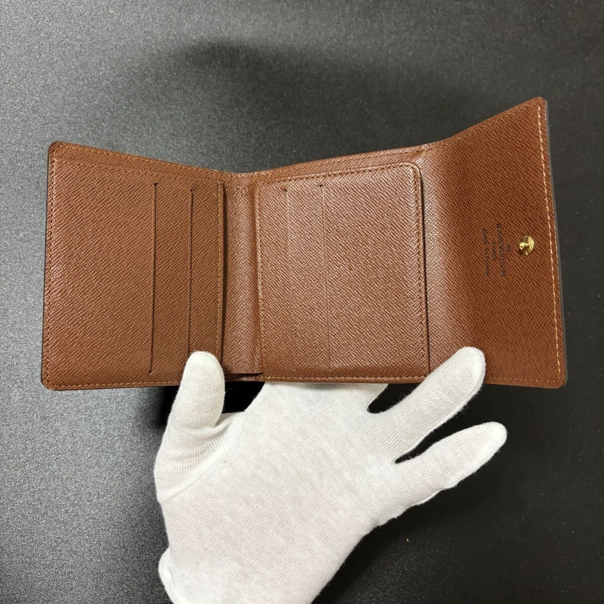 q83 ポルト モネ ビエ カルトクレディ ポルトフォイユ エリーズ 旧型