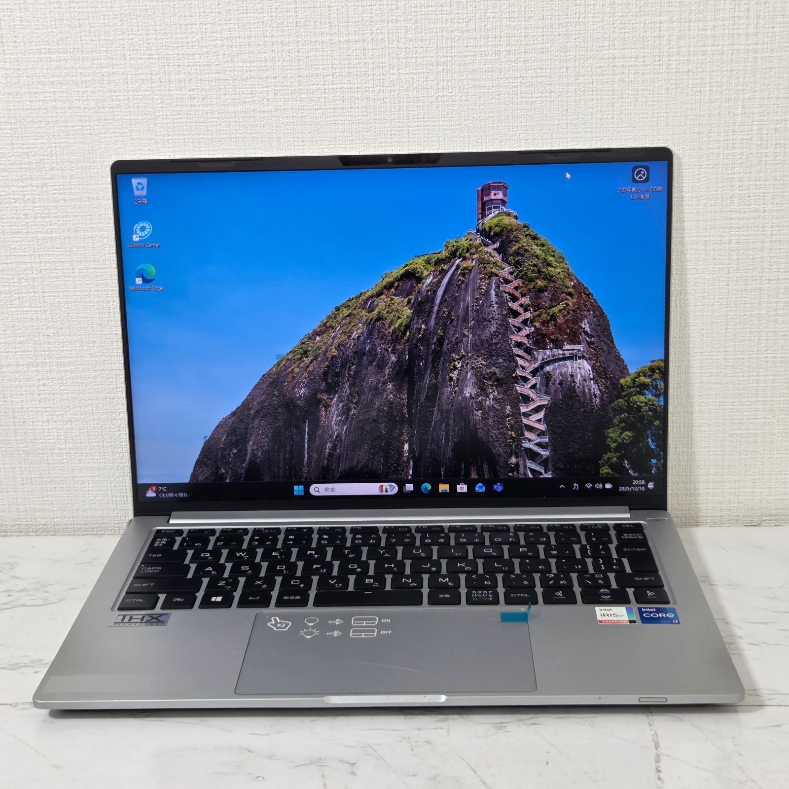 1週間保証 Core i 7 1165 G メモリ32 GB Iris Xe Windows 11