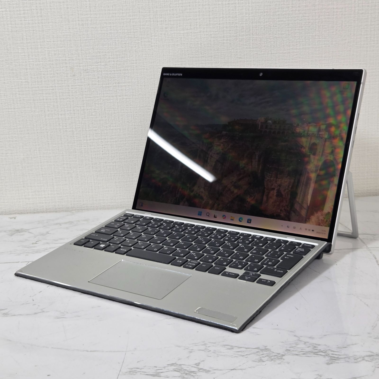 1週間保証 HP i 5 8265 U 8 GB 256 Win 11