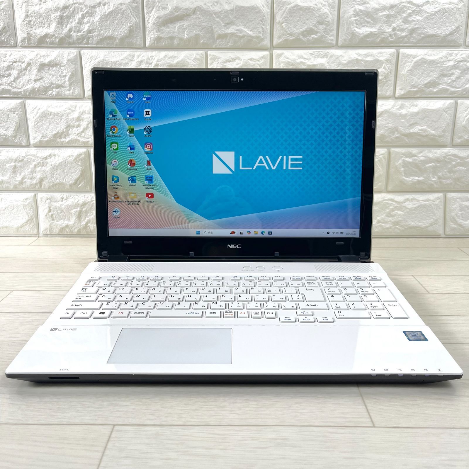 NEC LAVIE 第7世代 i7 新品SSD512GB メモリ8GB ノートパソコン