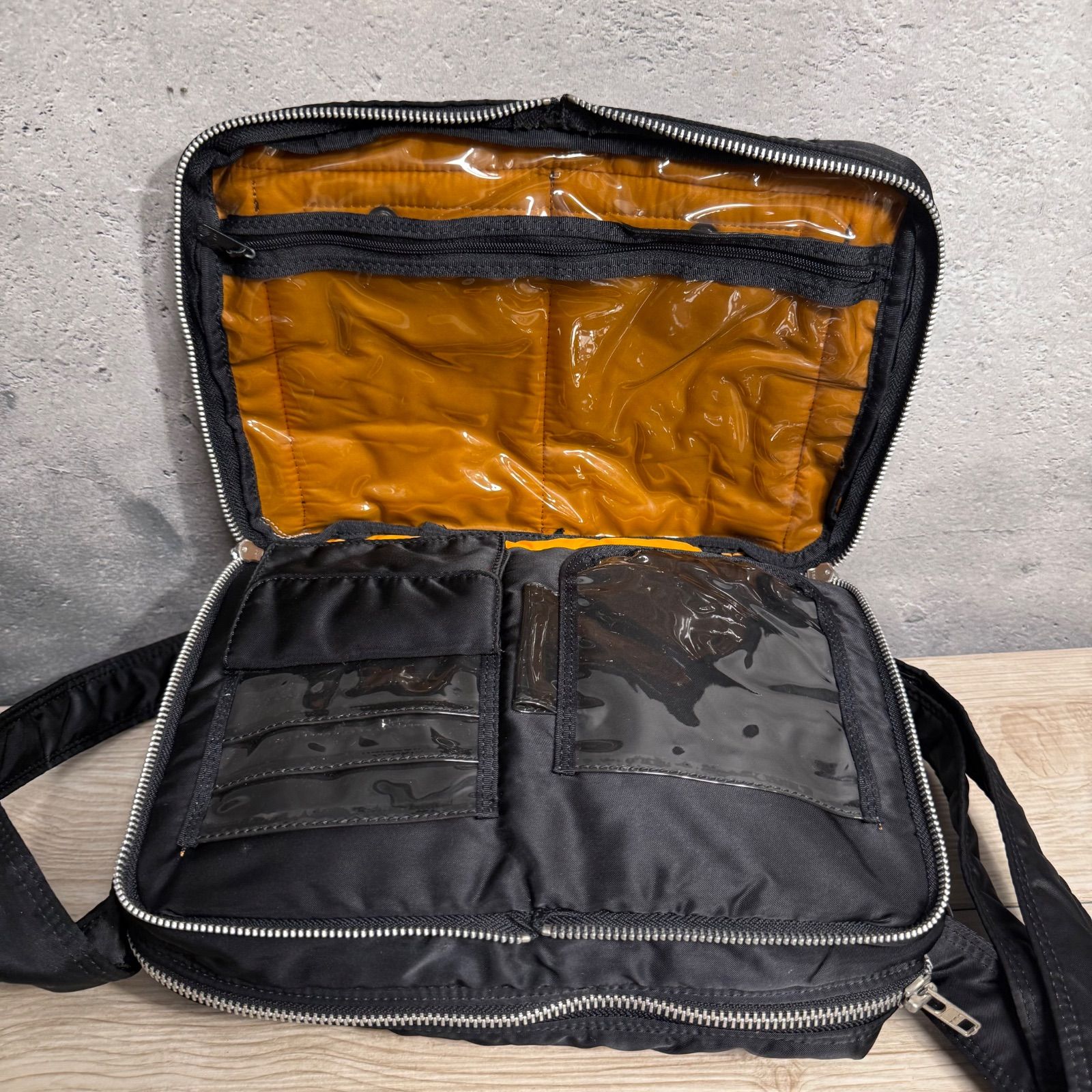 PORTER ポーター タンカー ショルダーバッグ 2層式 ブラック 黒 斜め 