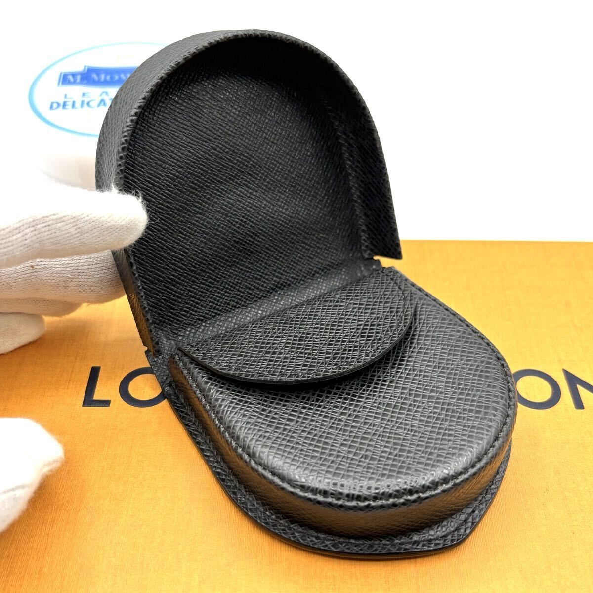 ルイヴィトン タイガ キュベット ケース 小銭入れ メンズ ブラック ルイヴィトンポルトモネキュベット 小銭入れ 14136 アルドワーズ（黒