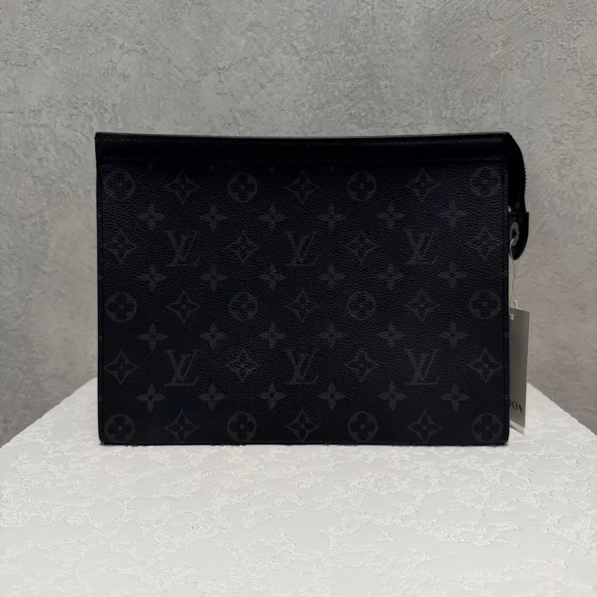 Louis Vuitton ルイヴィトン エクリプス ポシェットヴォワヤージュ MM クラッチバッグ