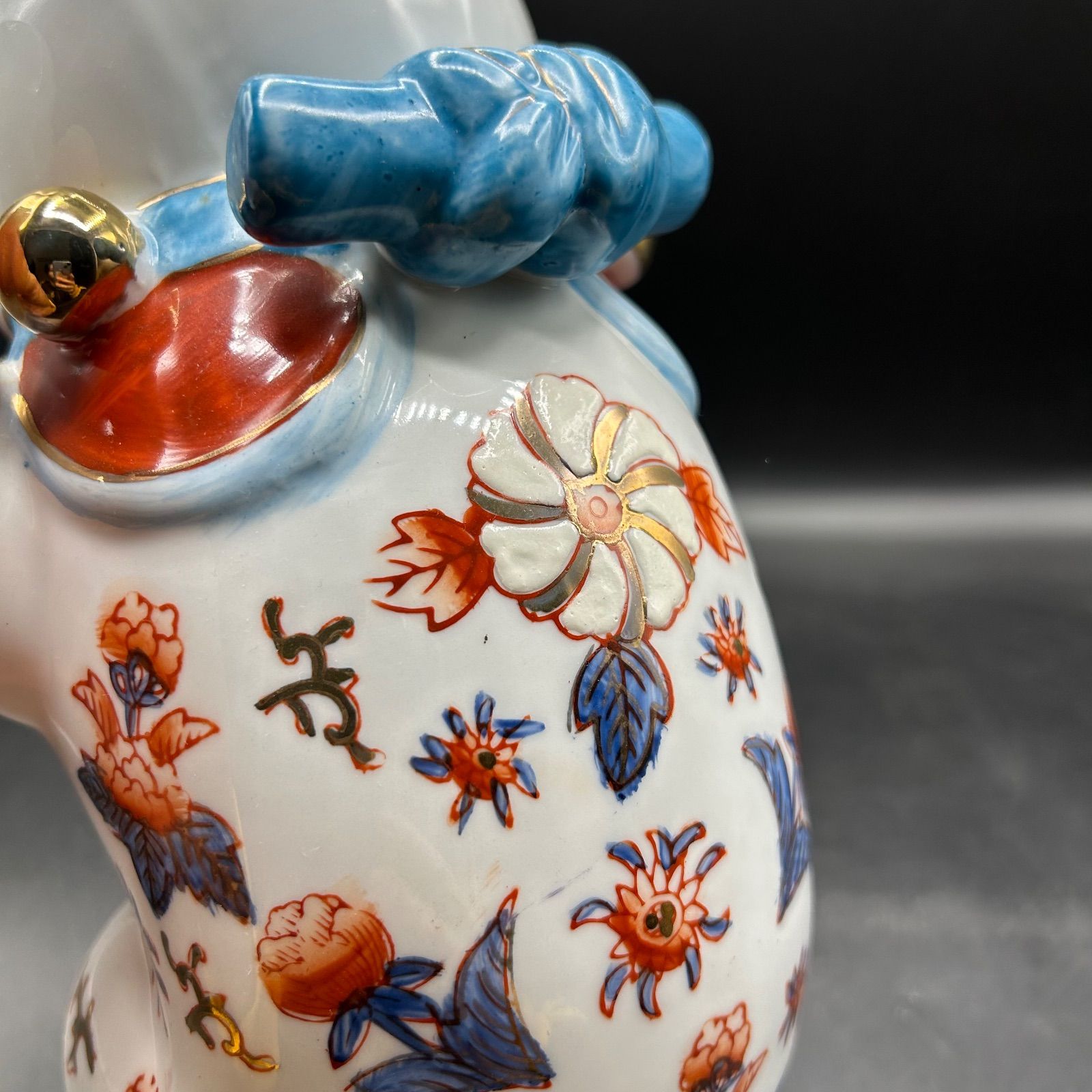 【美品】猫　白猫　招き猫　骨董　陶器　置物　インテリア　工芸品　美術品　伊万里焼 2個セット 伊万里焼 招き猫 縁起物 置物 古伊万里 骨董品 美術品