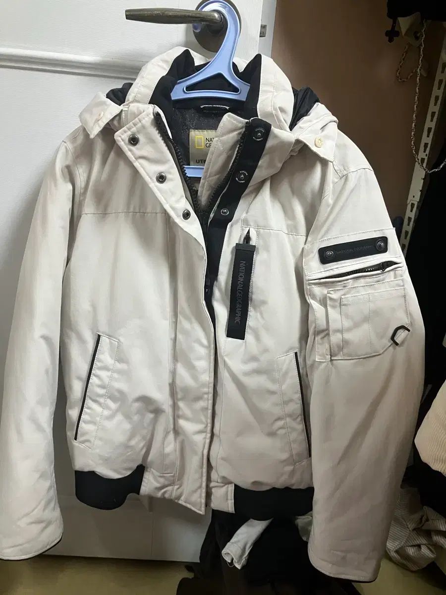 ナショナルジオグラフィック TARUGA ショートダウン 90