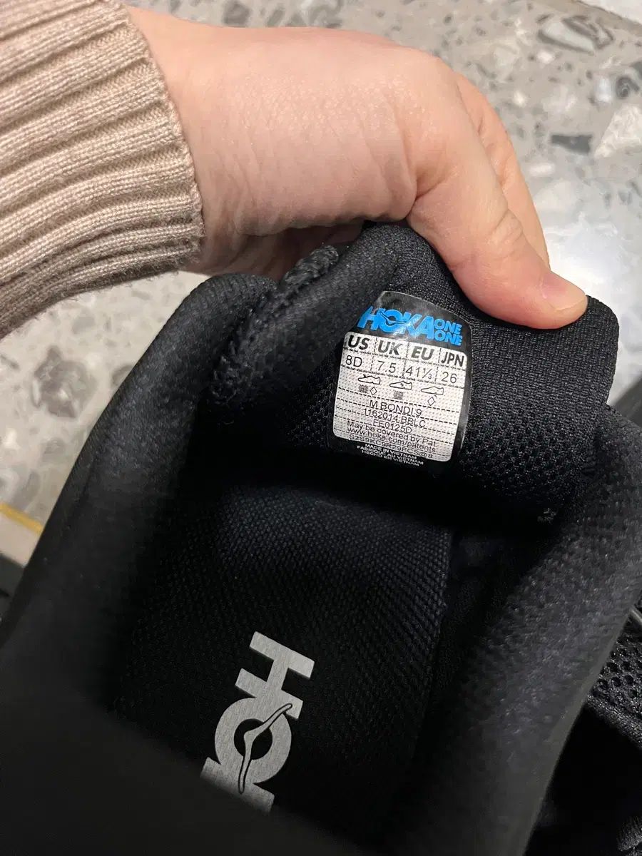 HOKA ONE ホカオネオネ ボンダイ9 ブラック 260 mm