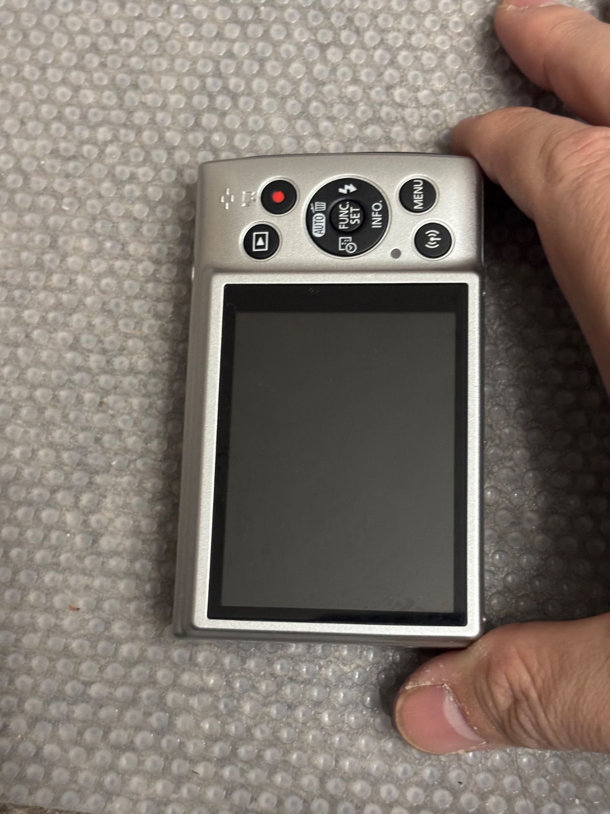 コンパクトデジタルカメラ 12122