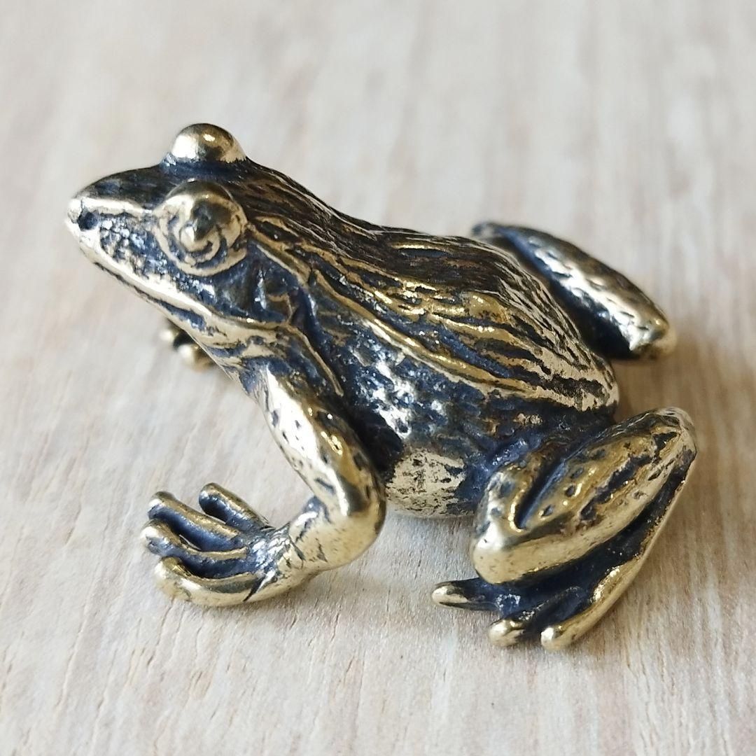 A19 真鍮製 カエル置物｜風水で金運・幸運・財運を招くブラス製縁起物