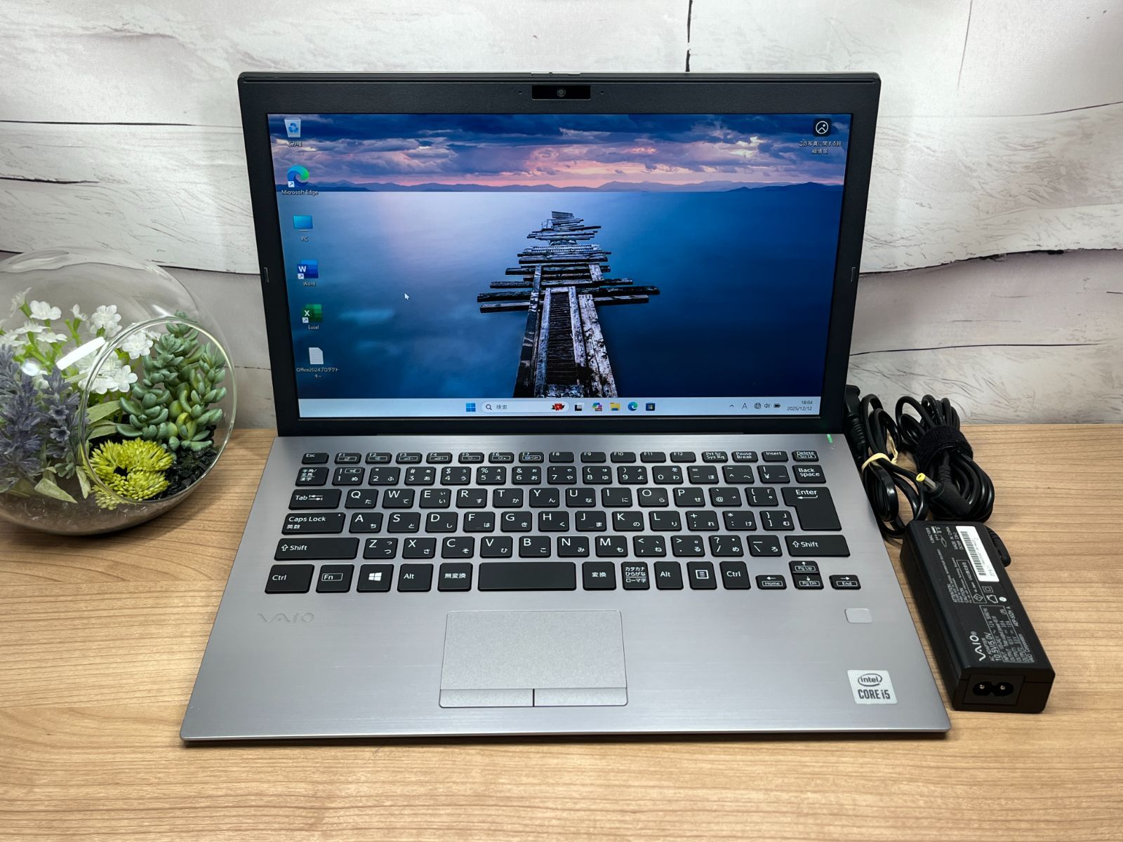 美品 VAIO タッチパネル 第11世代 i5 16G 256GB オフィス Windowsノート本体 VAIO VJPF11C11N Corei5 16GB 256GB office VAIO