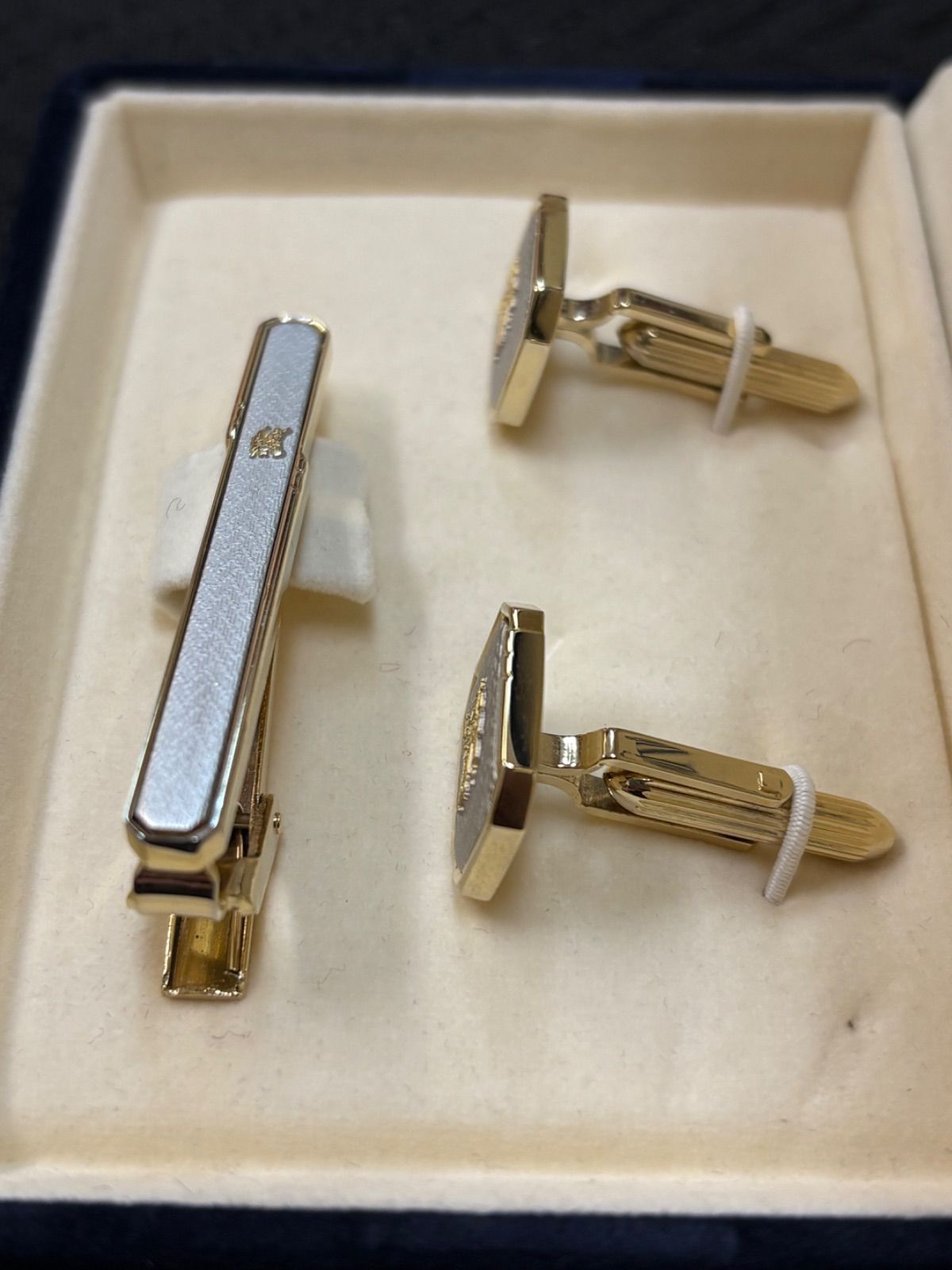 Burberrys バーバリー カフスボタン ネクタイピン セット - メルカリ