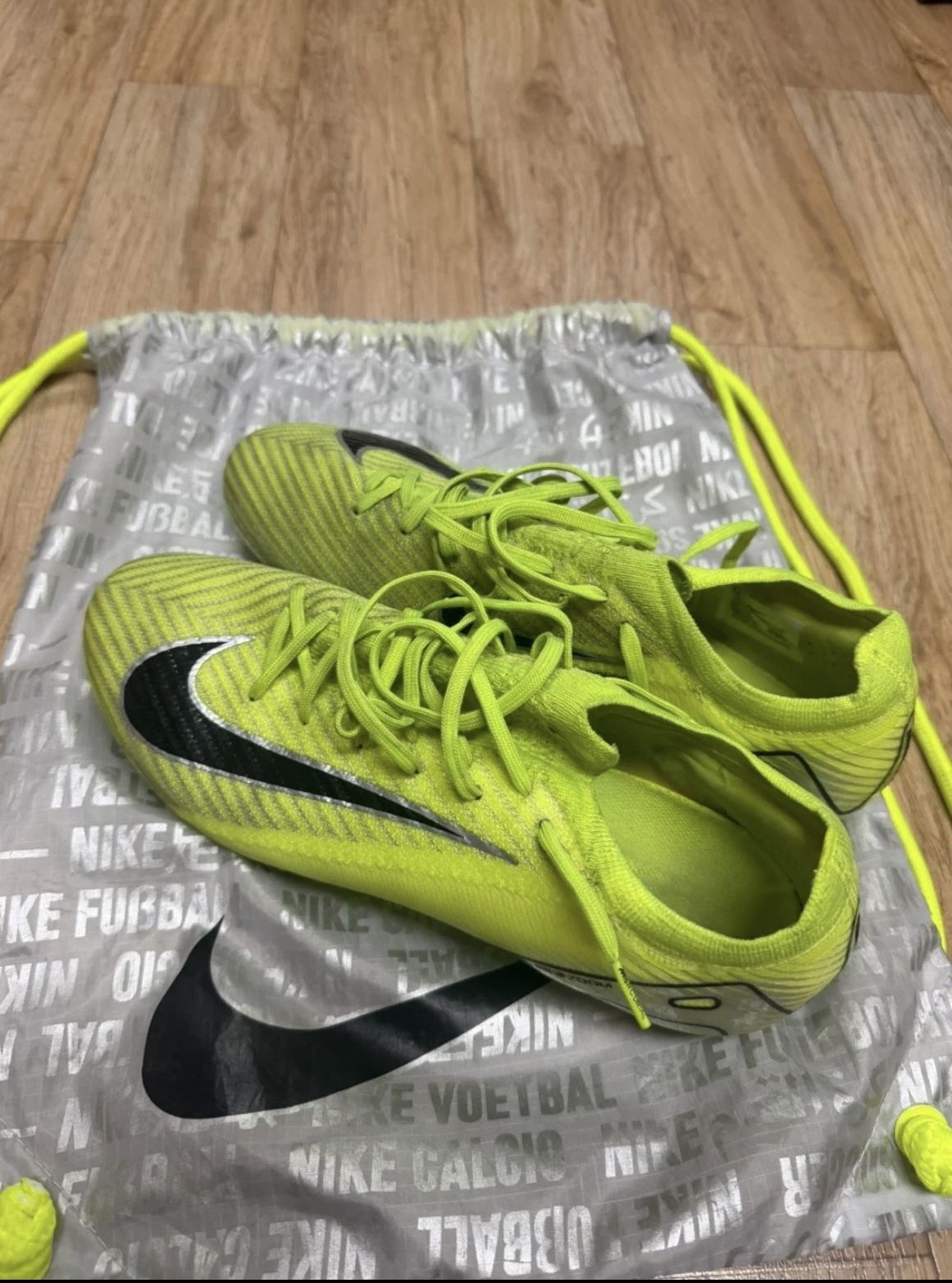 ナイキ マーキュリアル ベイパー エリート 16 FG サッカーシューズ 265