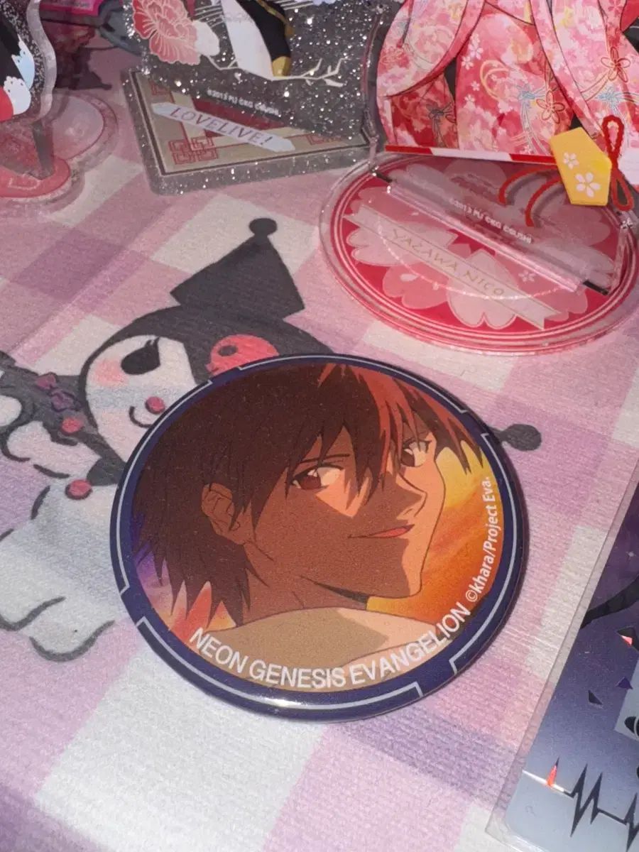 新世紀エヴァンゲリオン 渚カヲル 缶バッジ 古典 旧作画 - メルカリ
