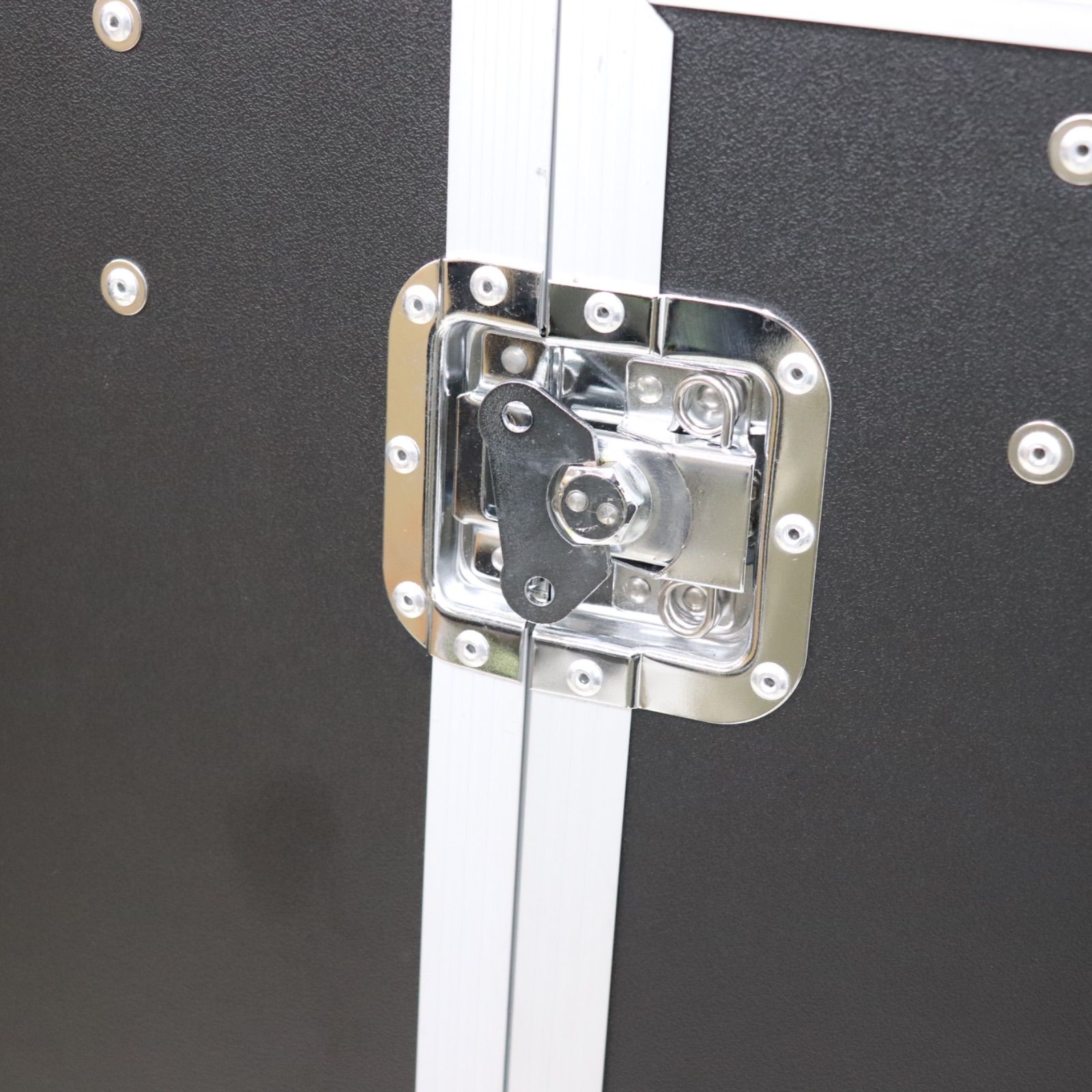 DJブース ラクル楽器館