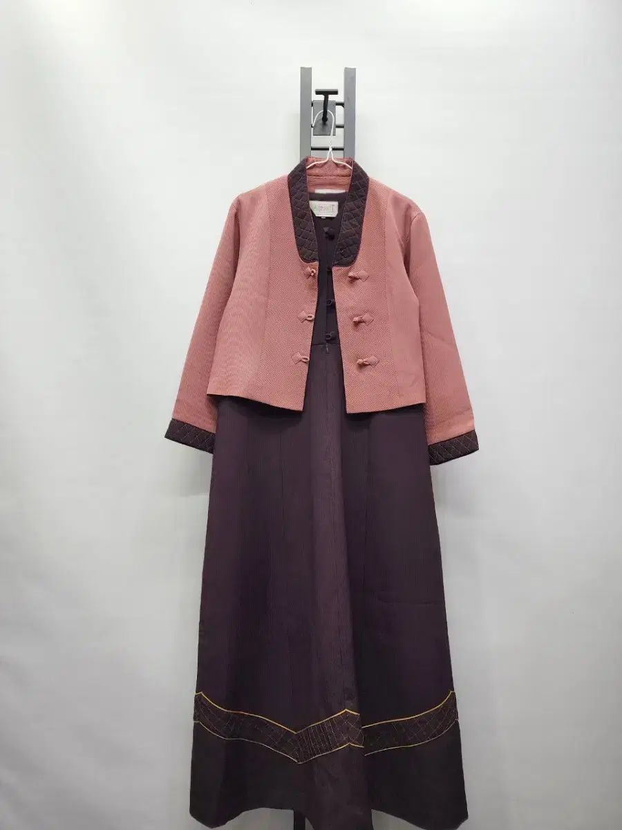 ハンセオール 法服 カジュアルチマチョゴリ専門ブランド 正66