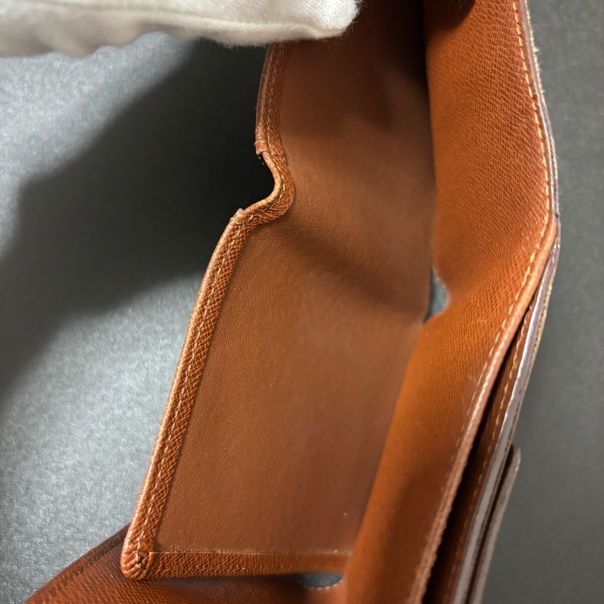 Louis Vuitton 折り財布 モノグラム カルトクレディ　旧エリーズ LOUIS VUITTON（ルイ・ヴィトン） ポルトビエ カルト クレディ モネ