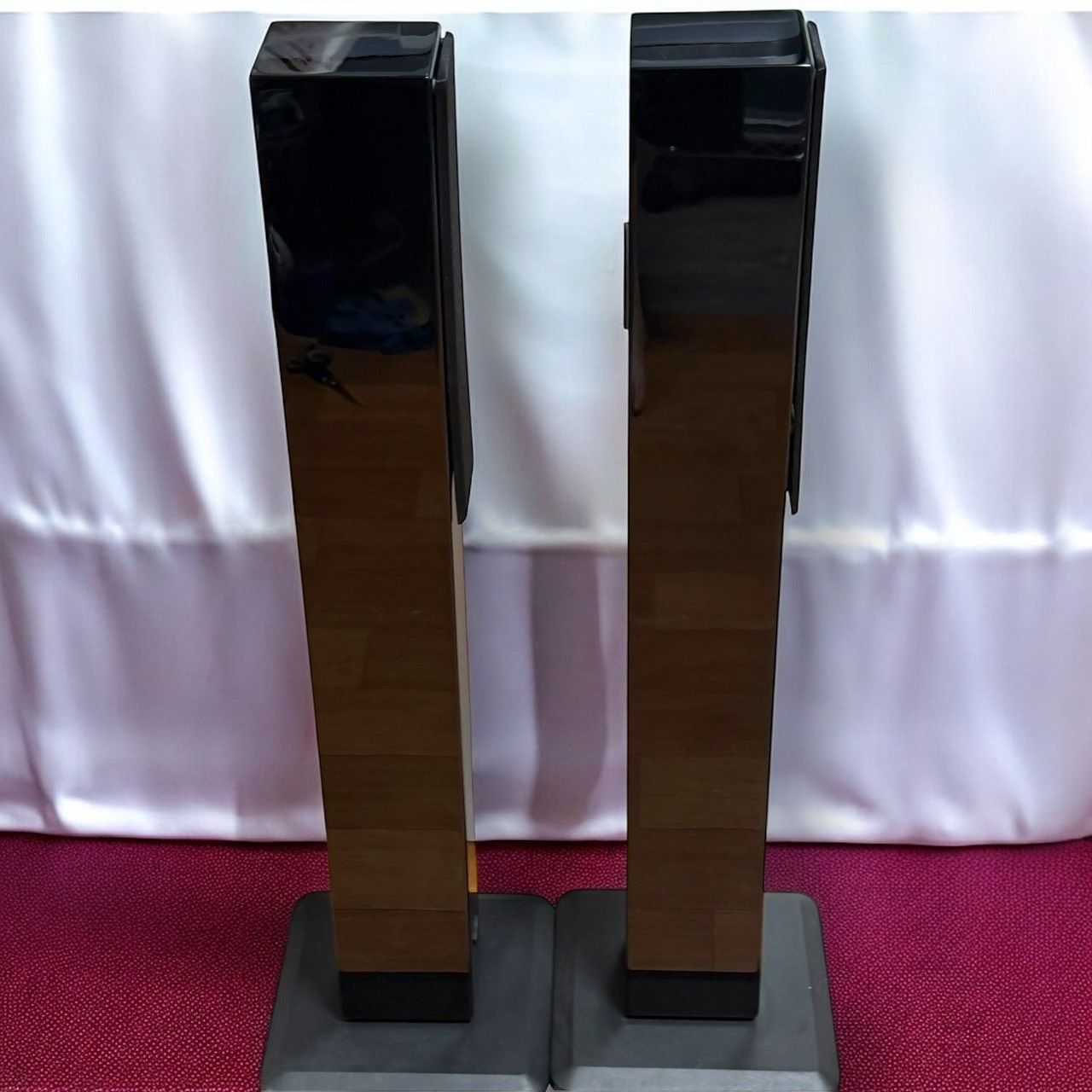 トールスピーカー