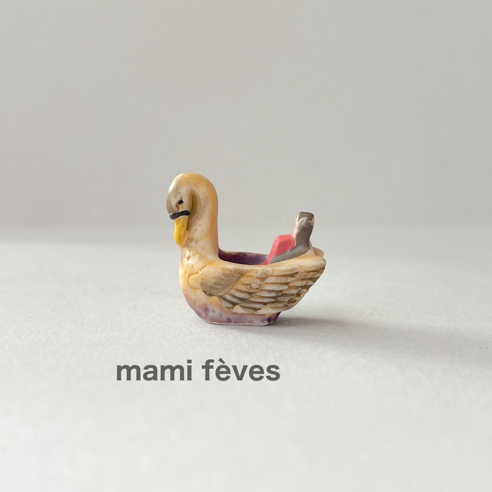 フェーヴ 白鳥 スワン 古いメリーゴーランド 2004年 フランス フェーブ