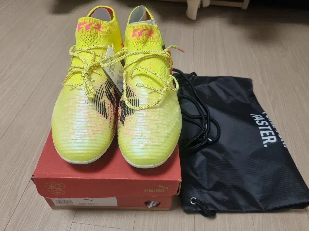 260 mm Hello Future 8 レリーフ