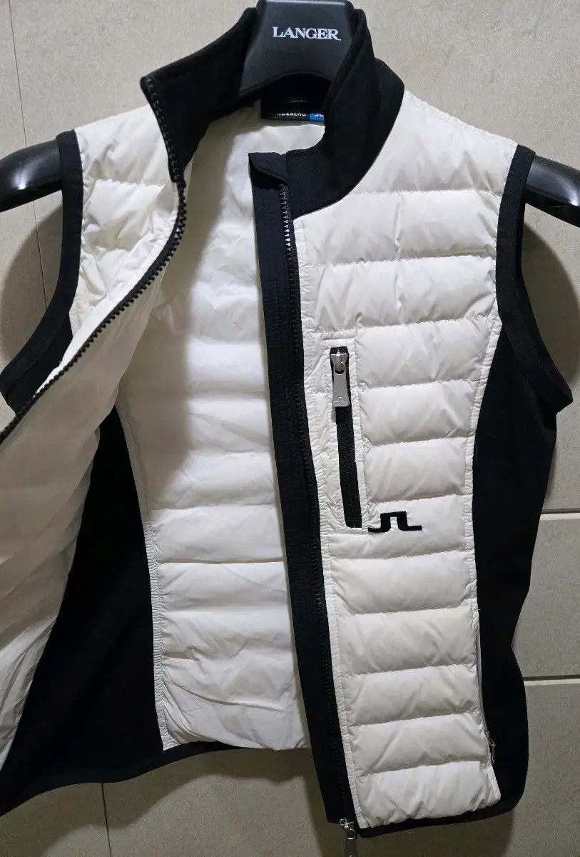 J.LINDEBERG J.リンドバーグ グースダウン ダウンベスト XL 正規品 J.LINDEBERG(J.リンドバーグ) グースダウン ダウン ジップ