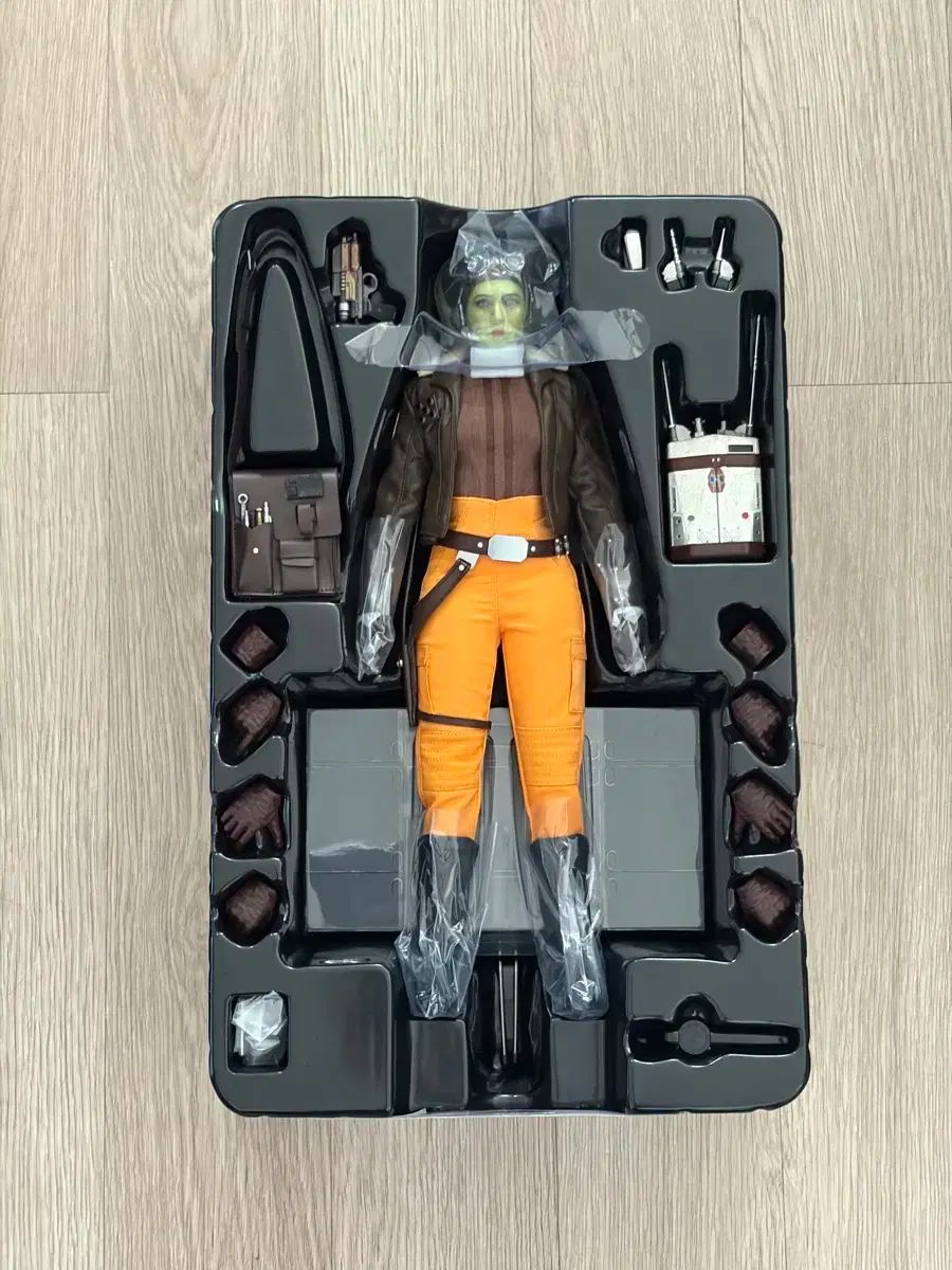 ホットトイズ スター・ウォーズ ヘラ・シンドゥーラ DUL Ver. TMS113