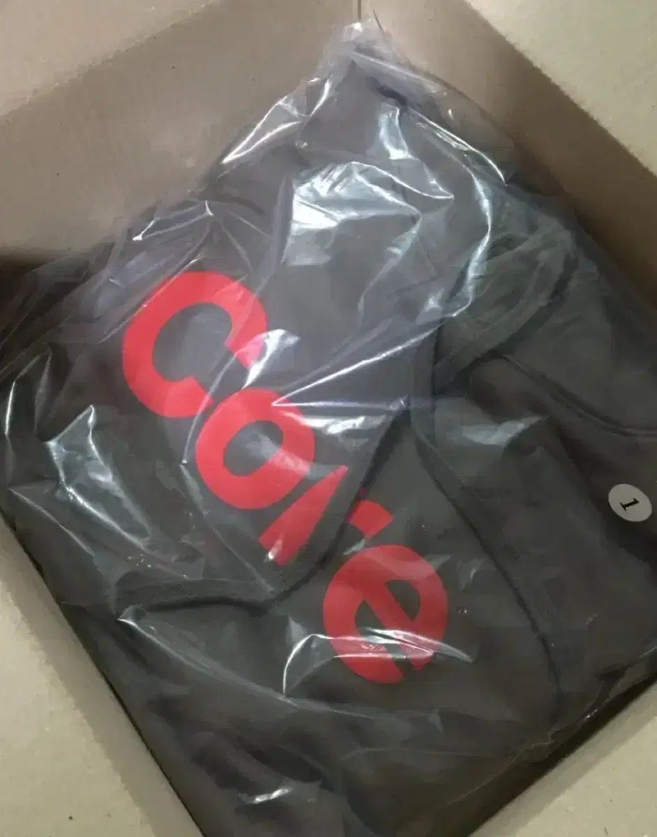 md core フードTシャツ ONE 原価以下