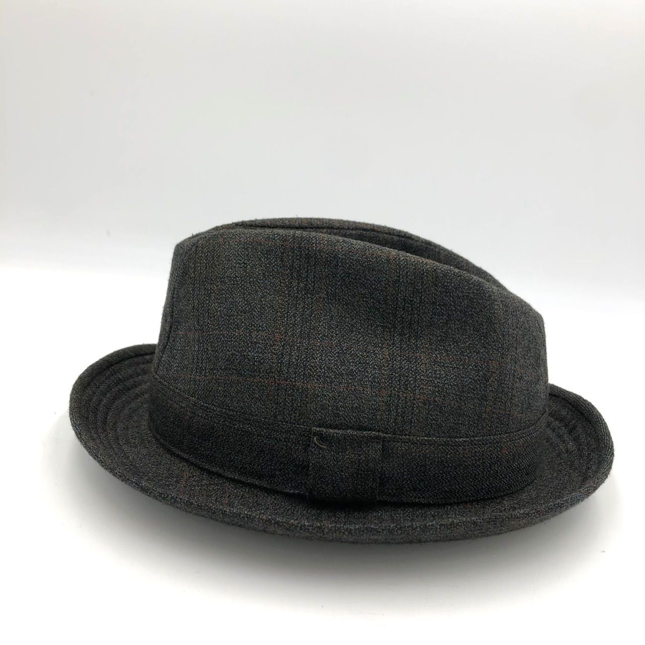 中折れ帽 56