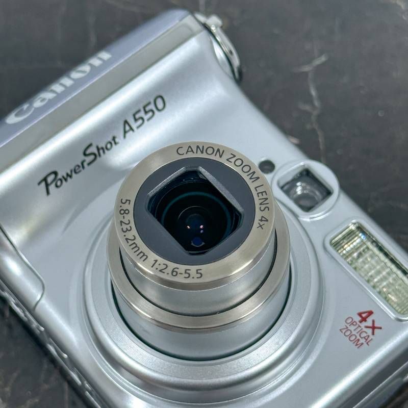 美品】Canon PowerShot A550 710万画素 光学4倍ズーム 単三電池ですぐ