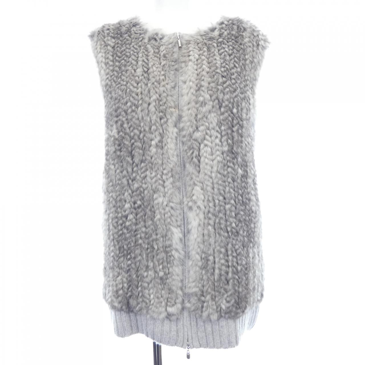 セントジョン ST.JOHN ベスト