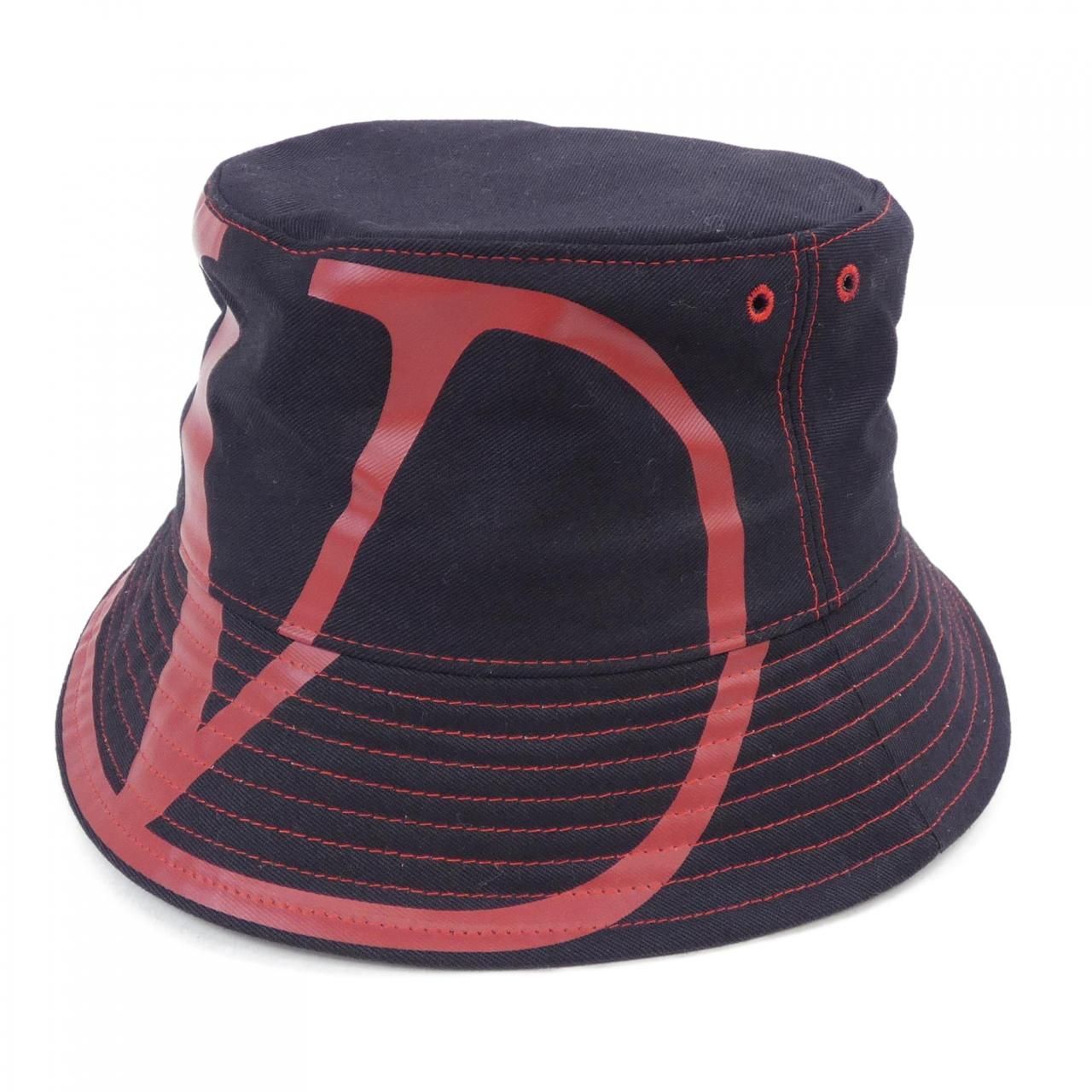 ヴァレンティノガラヴァーニ ハット