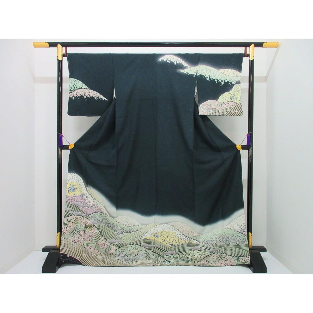 訪問着 銀通し絞り加工 ボカシ染