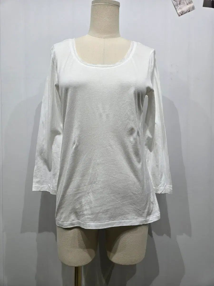 HOWELL マーガレットハウエル 白 Uネック 7分袖 Tシャツ