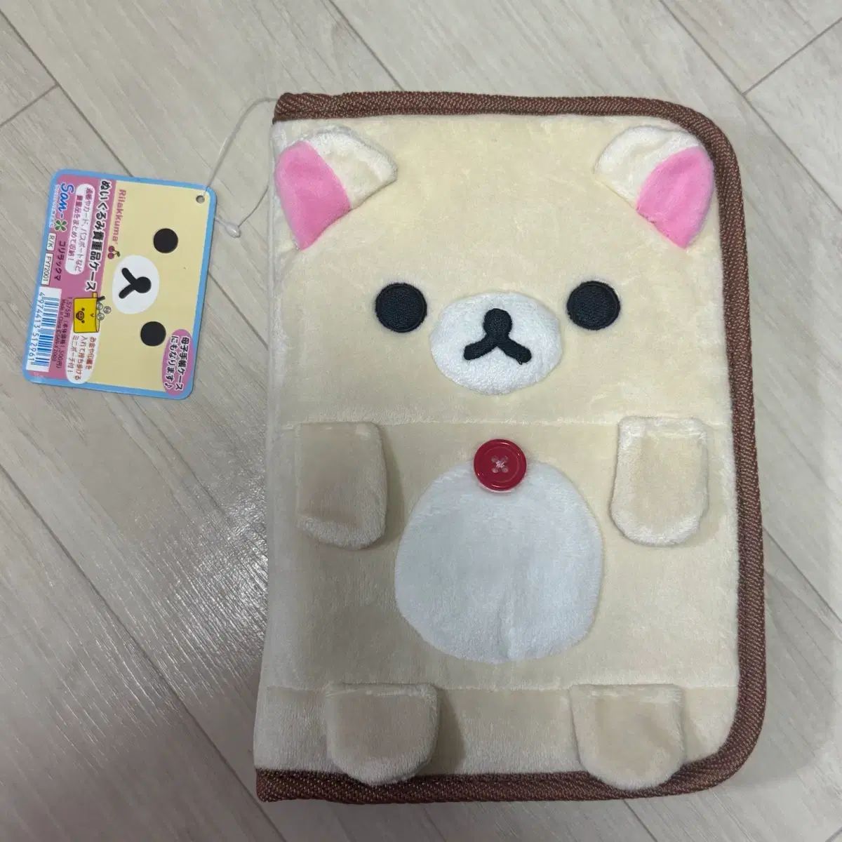 蓄光キョンシー　ベアブリック シンガポール 限定 蓄光キョンシー ベアブリック シンガポール 限定