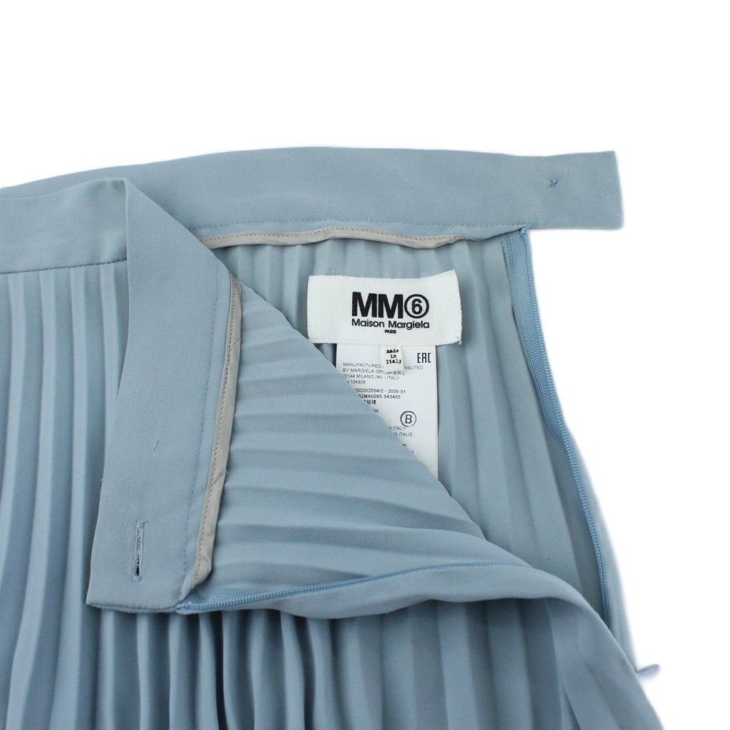 プリーツミディスカート