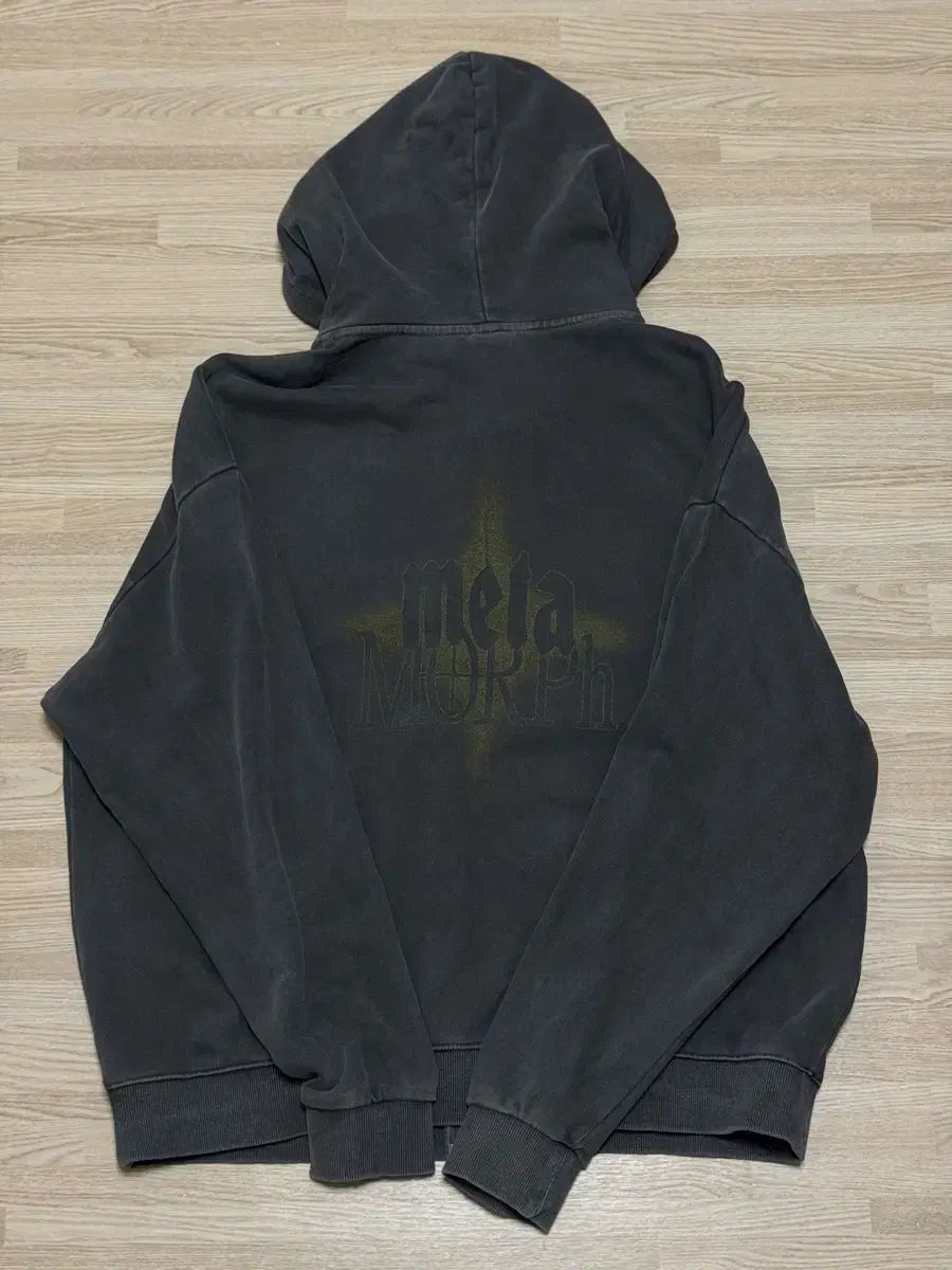 テミン メタコン メタモーフ フードジップアップ フーディー トレカ