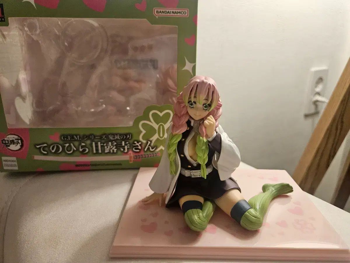 鬼滅の刃 甘露寺 蜜璃 GEM 掌動フィギュア