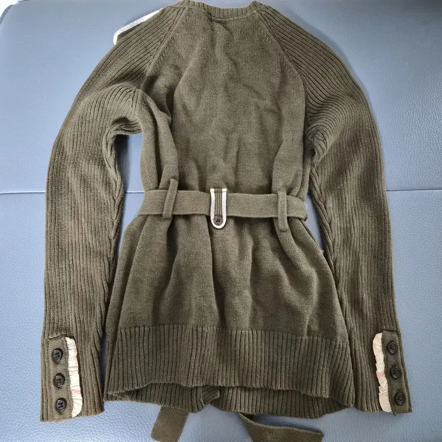 カーディガン (バーバリー) BURBERRY バーバリー キッズ ニット 子供服 中古・古着通販BURBERRY ブランド TBモノグラム チェック テクニカルウール ジャカード トップス レディース 子供服・用品(85cm～)(ベビー・キッズ