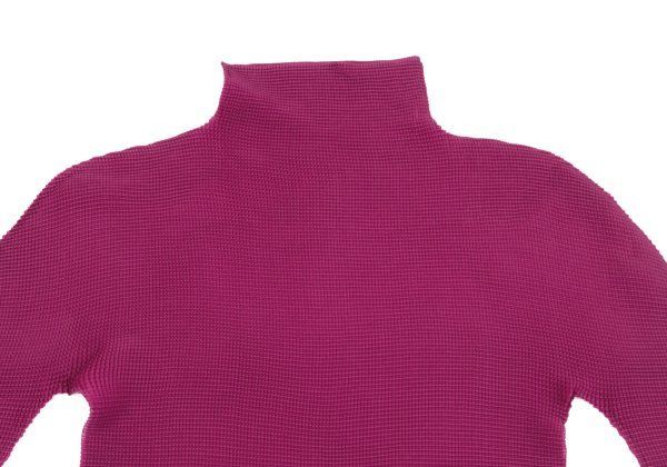 イッセイミヤケ ミーISSEY MIYAKE me ストレッチプリーツハイネック