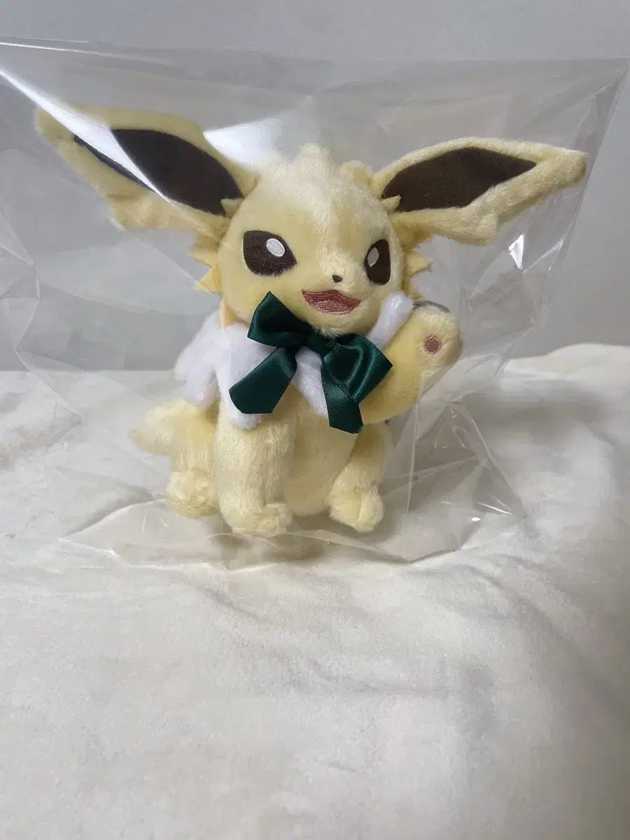 イーブイ ズイ_サンダー ぬいぐるみ