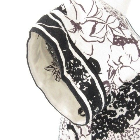 スクエアネック