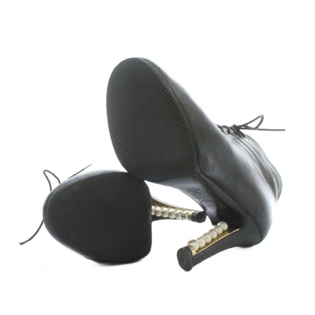 シャネル CHANEL ショートブーツ レザー ラウンドトゥ ハイヒール