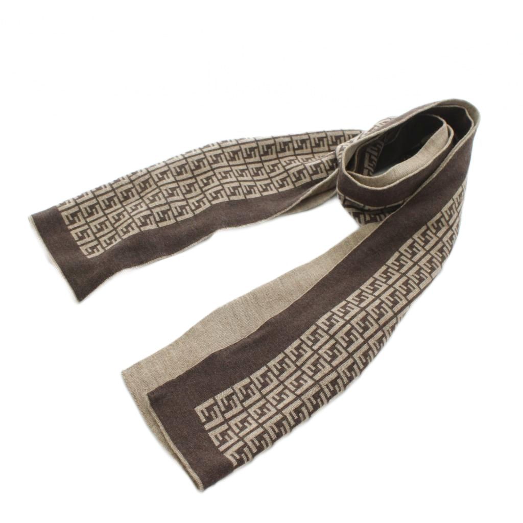 美品　FENDI リバーシブル　ズッカ　総柄　ベージュ×ブラウン　中判　マフラー フェンディ FENDI マフラー ストール ズッカ柄 総柄 茶色 ブラウン