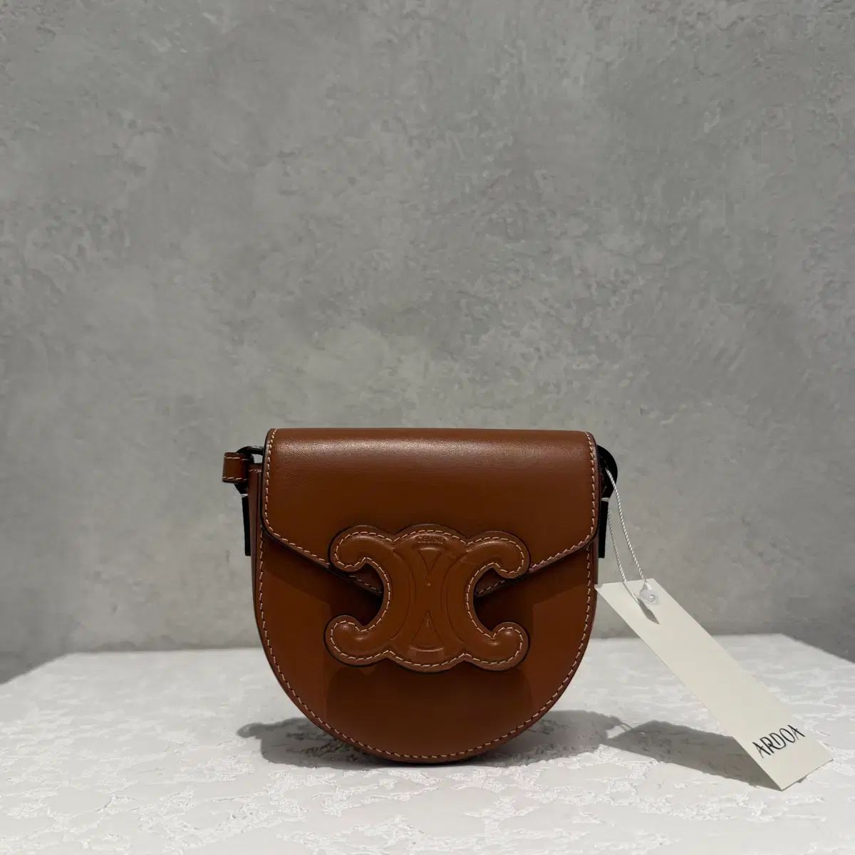 セリーヌ トリオンフ ミニ ヴェサチェバッグ 틴